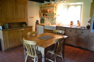 Cottage Kitchen 1
